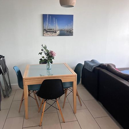 Stunning Marina Apartment Gosport Portsmouth Экстерьер фото